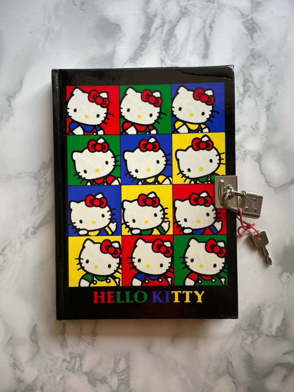 Vintage Sanrio Hello Kitty Very Rare Diary with Key - AS IS - NOT USED 1989